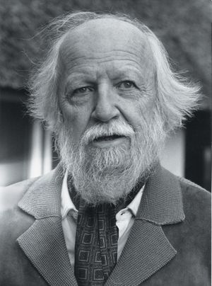 Уильям Джеральд Голдинг - английский писатель, лауреат Нобелевской премии по литературе 1983 года. Источник https://upload.wikimedia.org/.