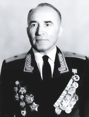 Александр Васильевич Чапаев - советский военачальник, участник Вели- кой Отечественной войны, генерал-майор артиллерии.